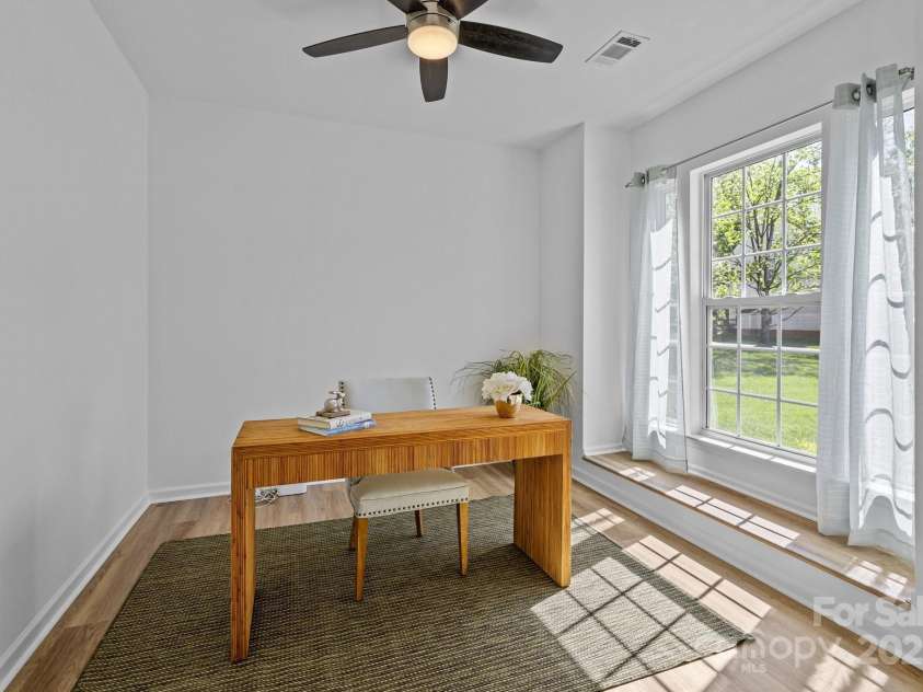 15002 Strathmoor Drive, Charlotte, NC 28277.  MLS# CAR4247911, YatesRealty ID 7578. 