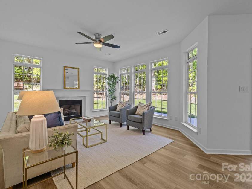 15002 Strathmoor Drive, Charlotte, NC 28277.  MLS# CAR4247911, YatesRealty ID 7578. 