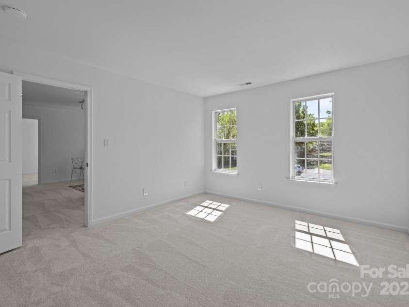 15002 Strathmoor Drive, Charlotte, NC 28277.  MLS# CAR4247911, YatesRealty ID 7578. 