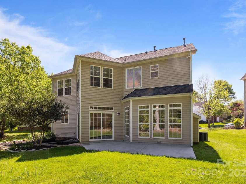 15002 Strathmoor Drive, Charlotte, NC 28277.  MLS# CAR4247911, YatesRealty ID 7578. 