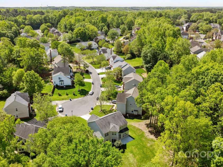 15002 Strathmoor Drive, Charlotte, NC 28277.  MLS# CAR4247911, YatesRealty ID 7578. 