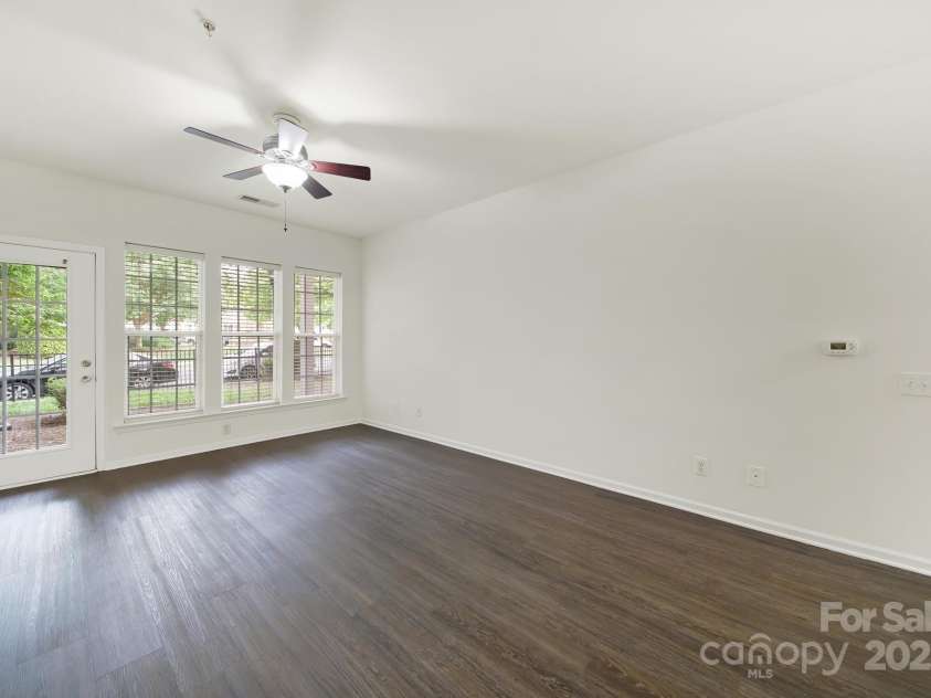 15011 Santa Lucia Drive, Charlotte, NC 28277.  MLS# CAR4238765, YatesRealty ID 7579. 