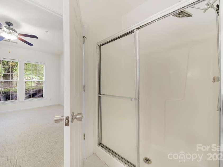 15011 Santa Lucia Drive, Charlotte, NC 28277.  MLS# CAR4238765, YatesRealty ID 7579. 