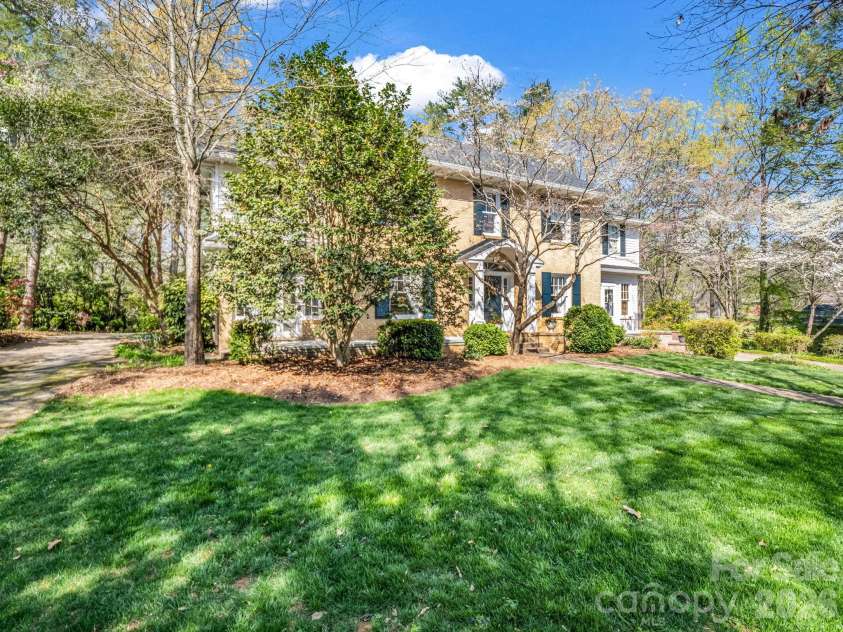 527 Main Street, Rutherfordton, NC 28139.  MLS# CAR4363441, YatesRealty ID 7579. 