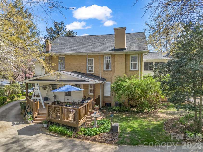 527 Main Street, Rutherfordton, NC 28139.  MLS# CAR4363441, YatesRealty ID 7579. 