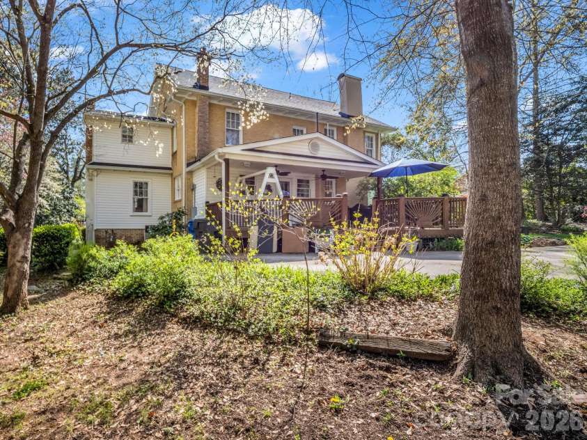 527 Main Street, Rutherfordton, NC 28139.  MLS# CAR4363441, YatesRealty ID 7579. 