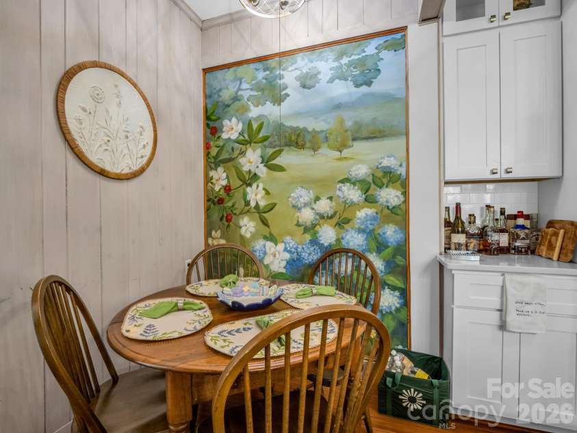 527 Main Street, Rutherfordton, NC 28139.  MLS# CAR4363441, YatesRealty ID 7579. 