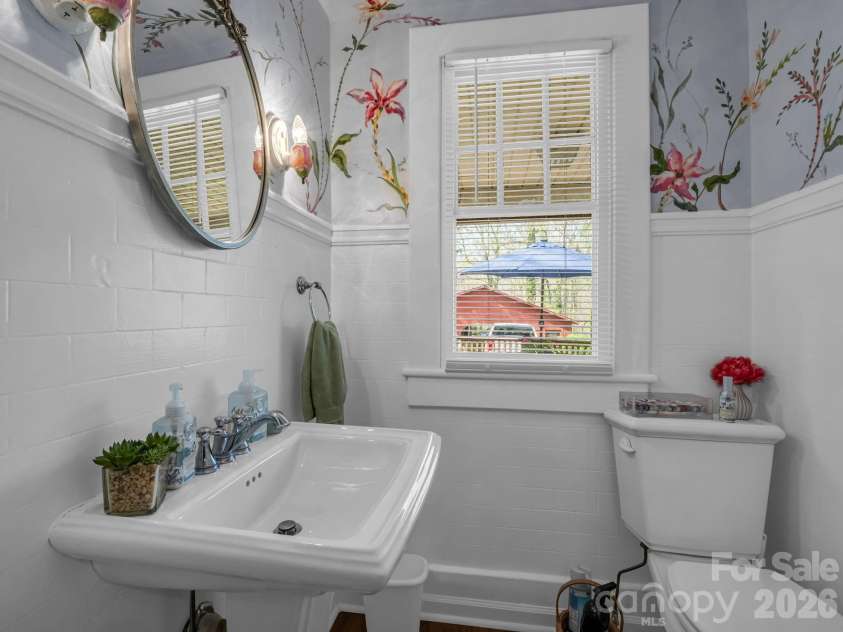 527 Main Street, Rutherfordton, NC 28139.  MLS# CAR4363441, YatesRealty ID 7579. 