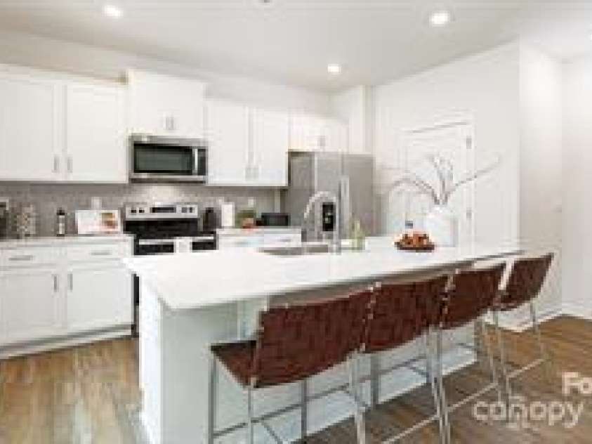 5232 Reedy Ridge Road, Charlotte, NC 28215.  MLS# CAR4246756, YatesRealty ID 7580. 