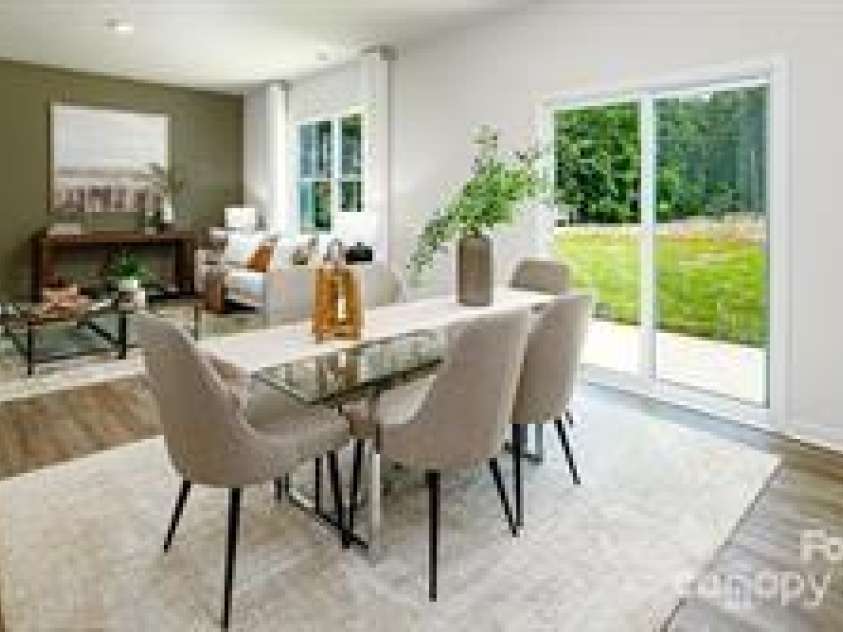 5232 Reedy Ridge Road, Charlotte, NC 28215.  MLS# CAR4246756, YatesRealty ID 7580. 