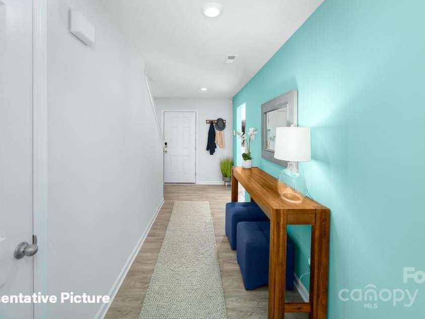 3920 Coleman Drive, Charlotte, NC 28215.  MLS# CAR4246778, YatesRealty ID 7581. 