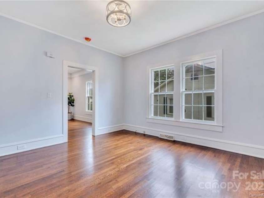 1006 Ridge Avenue, Kannapolis, NC 28083.  MLS# CAR4229010, YatesRealty ID 7582. 