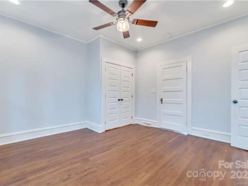 1006 Ridge Avenue, Kannapolis, NC 28083.  MLS# CAR4229010, YatesRealty ID 7582. 