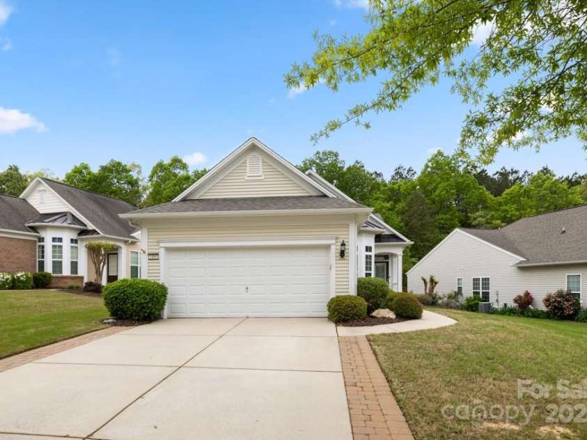1488 River Bend Boulevard, Fort Mill, SC 29707.  MLS# CAR4246988, YatesRealty ID 7583. 