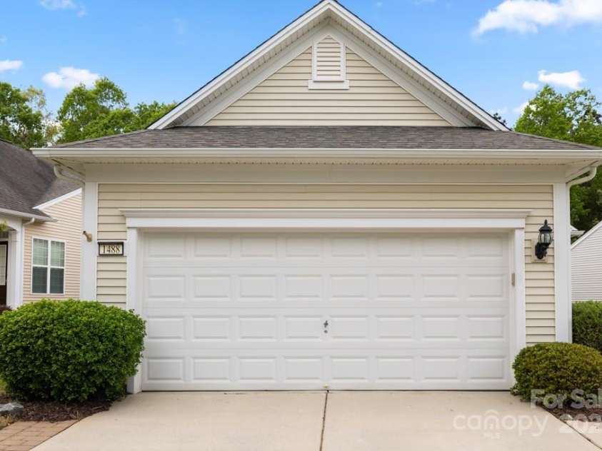 1488 River Bend Boulevard, Fort Mill, SC 29707.  MLS# CAR4246988, YatesRealty ID 7583. 