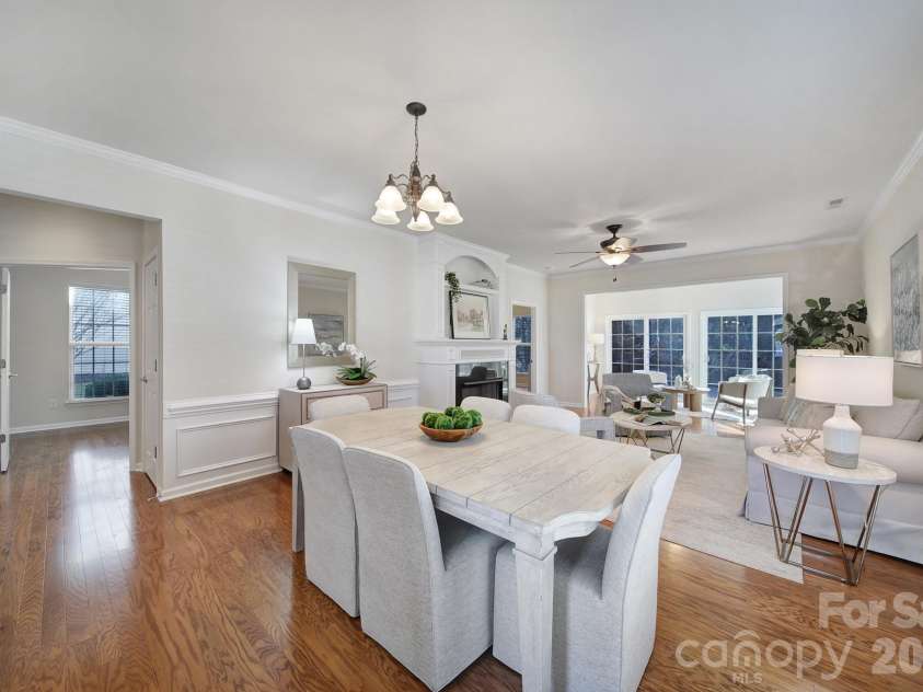 1488 River Bend Boulevard, Fort Mill, SC 29707.  MLS# CAR4329801, YatesRealty ID 7583. Step inside to these gorgeous NEW hardwoods throughout this open concept home