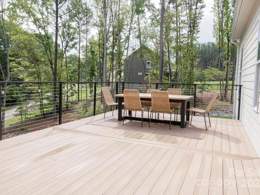 1123 Fern Hill Road, Mooresville, NC 28117.  MLS# CAR4248665, YatesRealty ID 7586. 