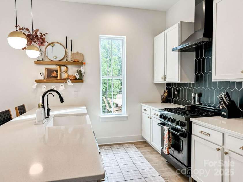 1123 Fern Hill Road, Mooresville, NC 28117.  MLS# CAR4248665, YatesRealty ID 7586. 