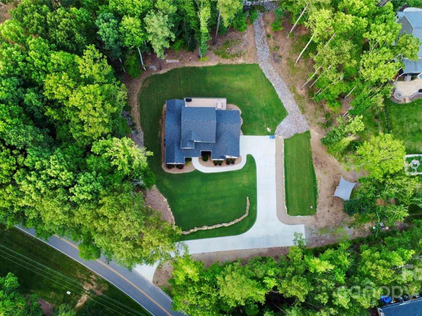 1123 Fern Hill Road, Mooresville, NC 28117.  MLS# CAR4248665, YatesRealty ID 7586. 