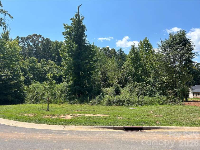 30 Shanklin Lane, Denver, NC 28037.  MLS# CAR4172720, YatesRealty ID 7588. 