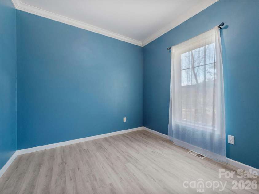 83 Moss Hill Drive, Hendersonville, NC 28792.  MLS# CAR4327286, YatesRealty ID 7589. Bedroom 3