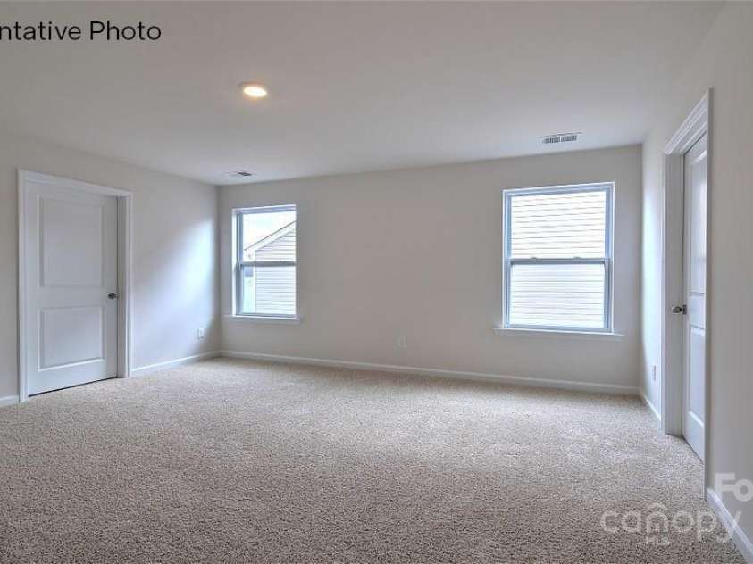 866 Two Brothers Lane, York, SC 29745.  MLS# CAR4217977, YatesRealty ID 759. Primary Bedroom