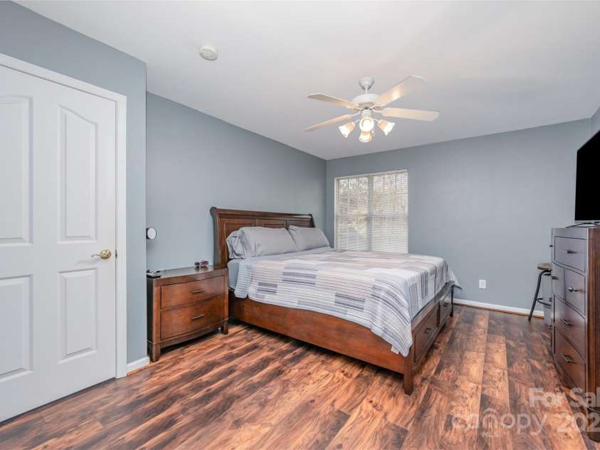 9734 Kennerly Cove Court, Charlotte, NC 28269.  MLS# CAR4326405, YatesRealty ID 759. 