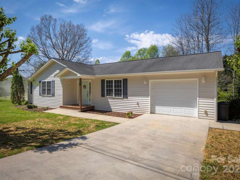 2001 Goodman Lake Road, Morganton, NC 28655.  MLS# CAR4250514, YatesRealty ID 7591. 