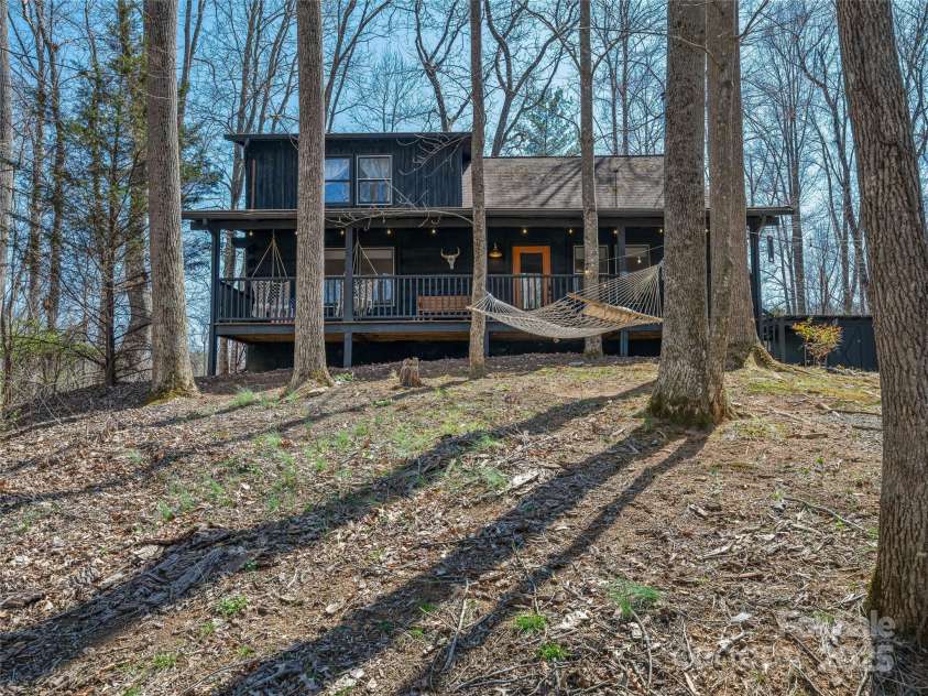 55 Clover Trail, Marshall, NC 28753.  MLS# CAR4231147, YatesRealty ID 7592. 