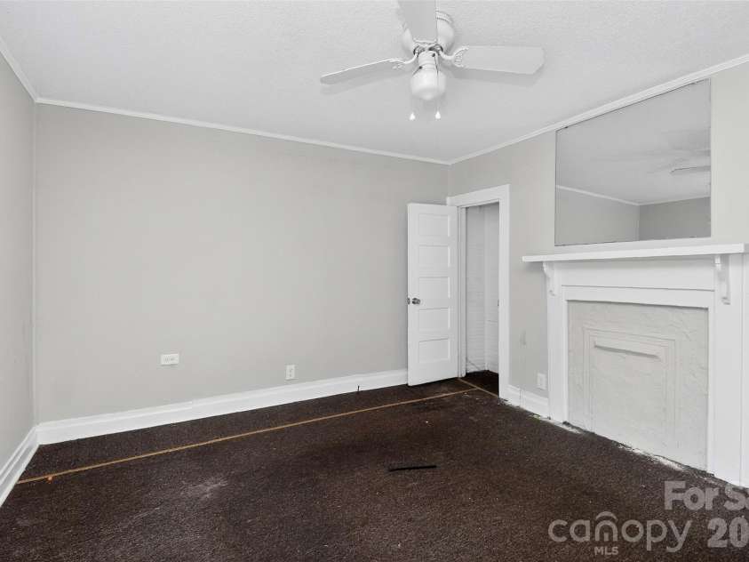 1102 Davidson Avenue, Gastonia, NC 28052.  MLS# CAR4353098, YatesRealty ID 7593. 