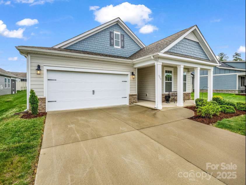 775 Summerfield Place, Flat Rock, NC 28731.  MLS# CAR4249838, YatesRealty ID 7593. 