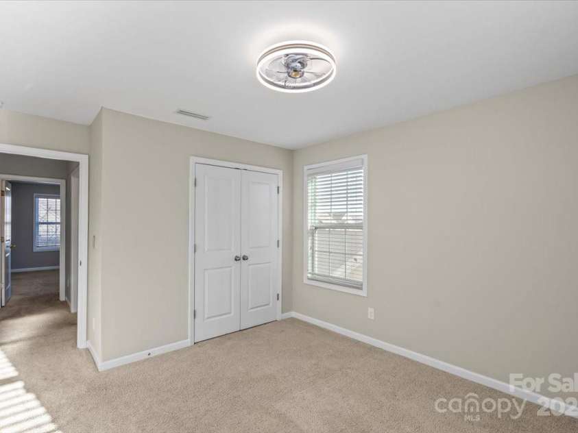 136 Margo Lane, Statesville, NC 28677.  MLS# CAR4214570, YatesRealty ID 7595. 