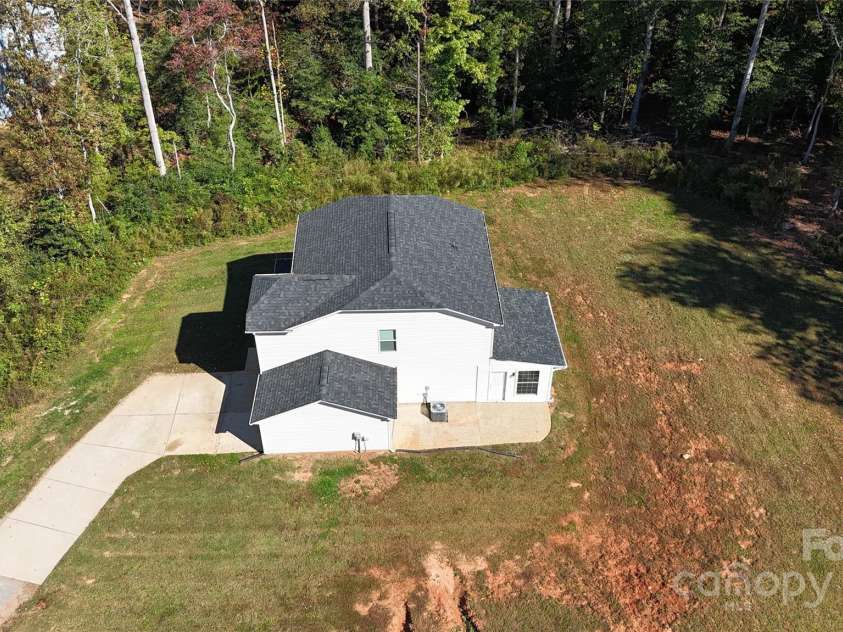 109 Landon Court, Shelby, NC 28152.  MLS# CAR4313682, YatesRealty ID 7596. 