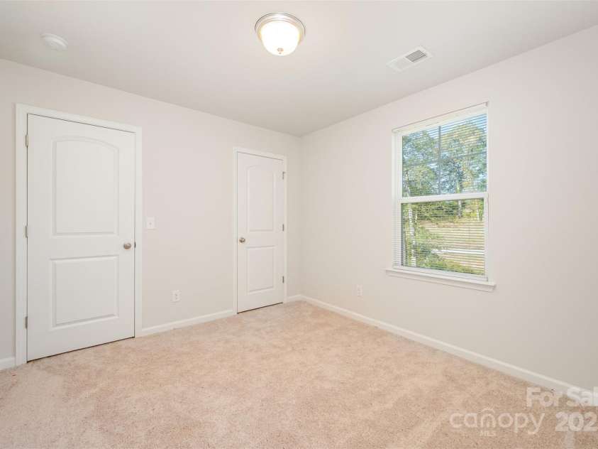 109 Landon Court, Shelby, NC 28152.  MLS# CAR4313682, YatesRealty ID 7596. 