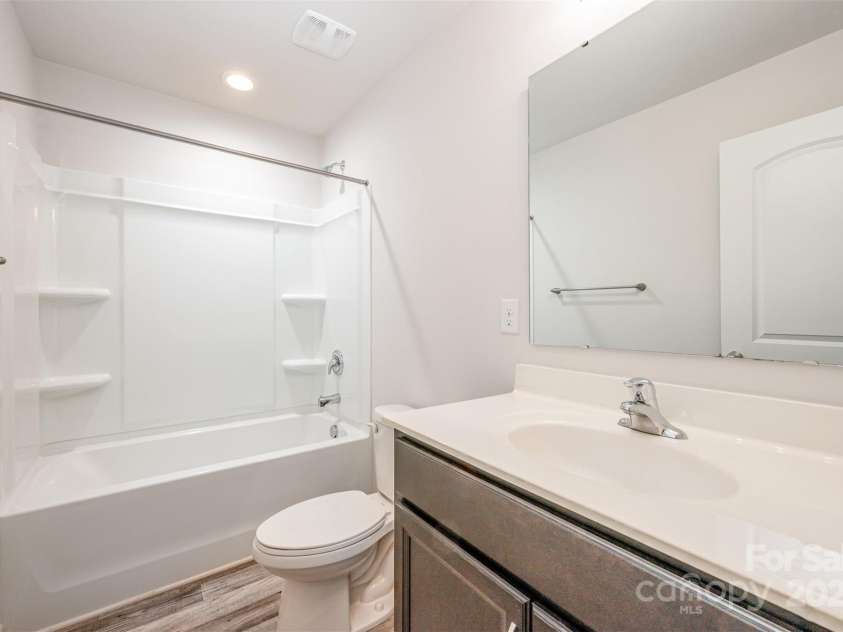 109 Landon Court, Shelby, NC 28152.  MLS# CAR4313682, YatesRealty ID 7596. 