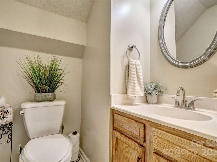 394 Runnymede Drive, Rock Hill, SC 29732.  MLS# CAR4244719, YatesRealty ID 7597. 