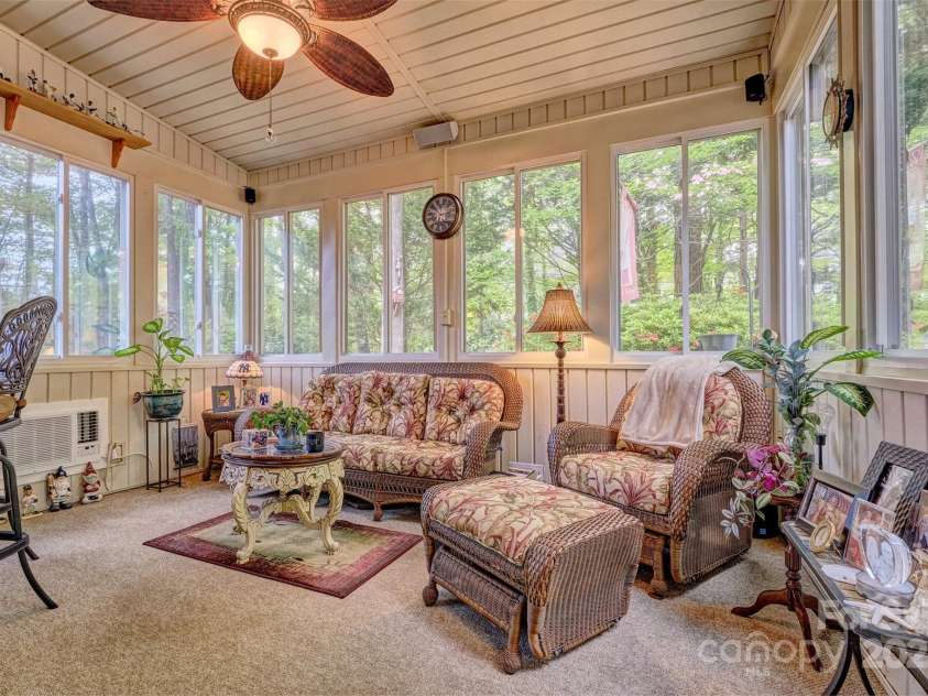 394 Runnymede Drive, Rock Hill, SC 29732.  MLS# CAR4244719, YatesRealty ID 7597. 