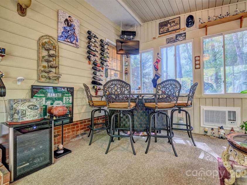 394 Runnymede Drive, Rock Hill, SC 29732.  MLS# CAR4244719, YatesRealty ID 7597. 