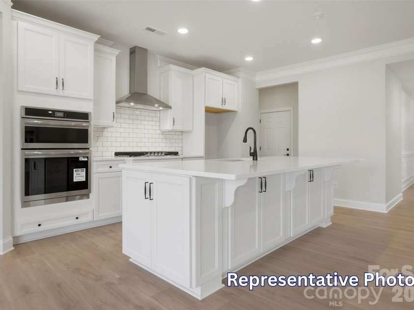 8422 Acadia Parkway, Sherrills Ford, NC 28673.  MLS# CAR4406201, YatesRealty ID 7597. 