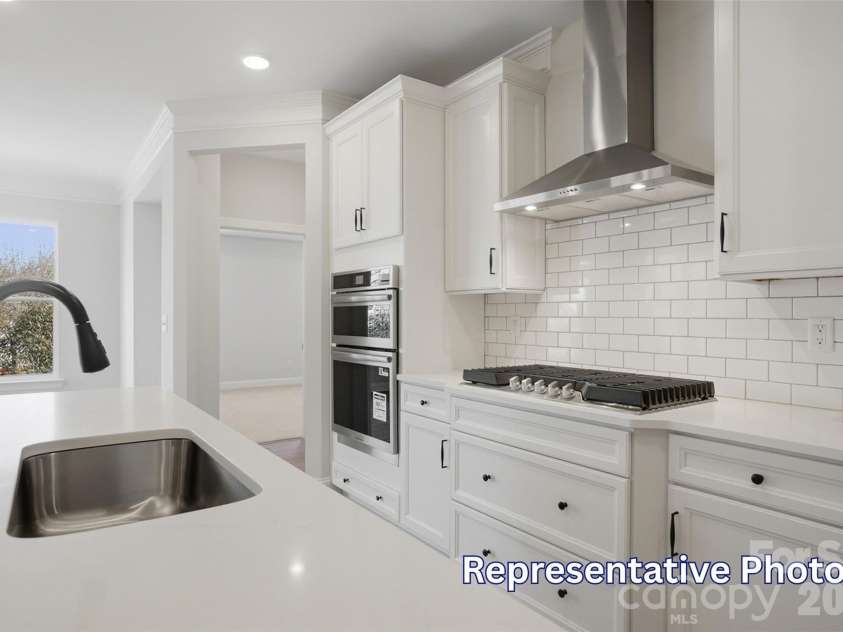 8422 Acadia Parkway, Sherrills Ford, NC 28673.  MLS# CAR4406201, YatesRealty ID 7597. 