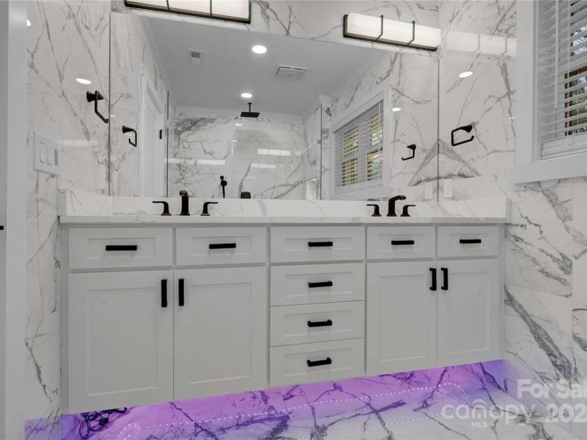 533 Amon Lane, Pineville, NC 28134.  MLS# CAR4108397, YatesRealty ID 76. 