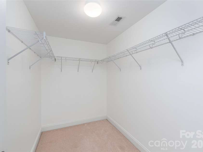 122 Outlook Circle, Swannanoa, NC 28778.  MLS# CAR4333481, YatesRealty ID 760. Upstairs walk-in closet