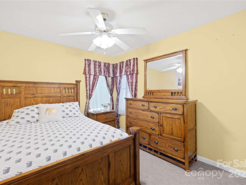 12305 Portrush Lane, Charlotte, NC 28273.  MLS# CAR4247672, YatesRealty ID 7602. 