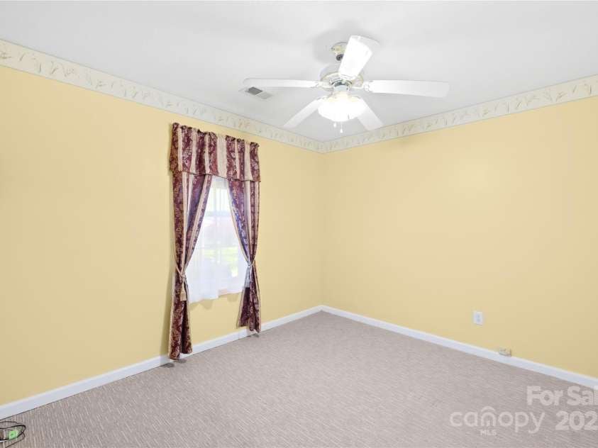 12305 Portrush Lane, Charlotte, NC 28273.  MLS# CAR4247672, YatesRealty ID 7602. 