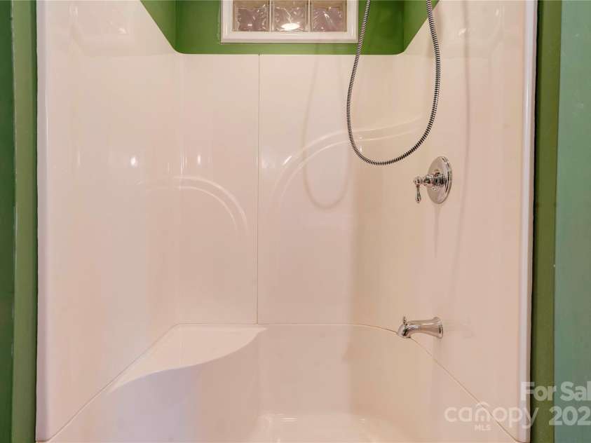 104 Cutter Court, Lawndale, NC 28090.  MLS# CAR4250473, YatesRealty ID 7605. Bathroom 2