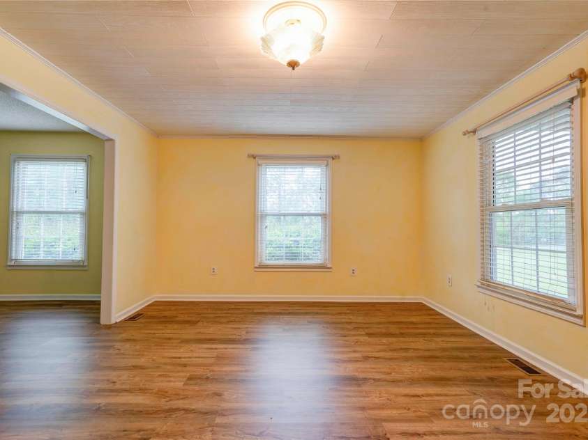 104 Cutter Court, Lawndale, NC 28090.  MLS# CAR4250473, YatesRealty ID 7605. Dining Room
