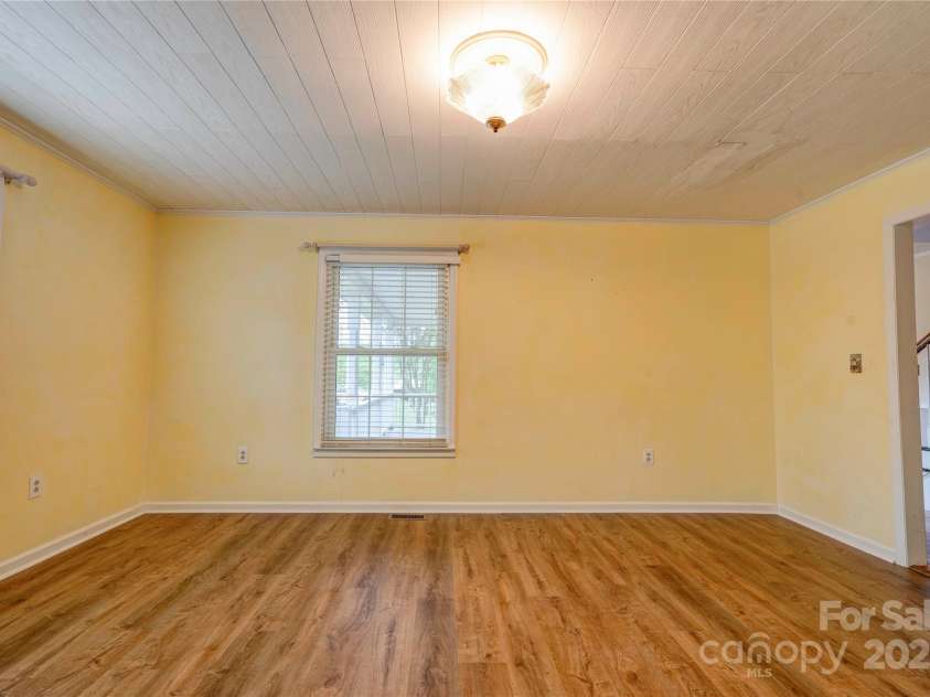 104 Cutter Court, Lawndale, NC 28090.  MLS# CAR4250473, YatesRealty ID 7605. Dining Room