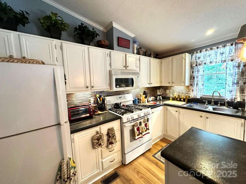 251 Rainbow Rapids Road, Rutherfordton, NC 28139.  MLS# CAR4161687, YatesRealty ID 7605. 