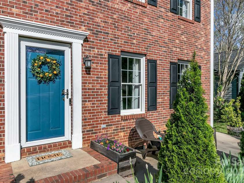 6 Southchase Drive, Fletcher, NC 28732.  MLS# CAR4245969, YatesRealty ID 7606. 
