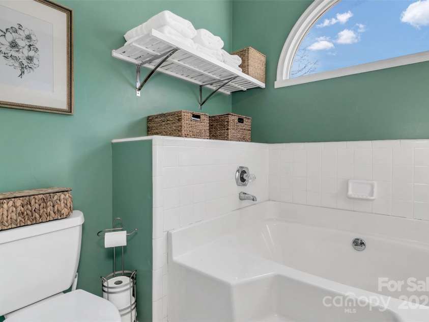 6 Southchase Drive, Fletcher, NC 28732.  MLS# CAR4245969, YatesRealty ID 7606. 